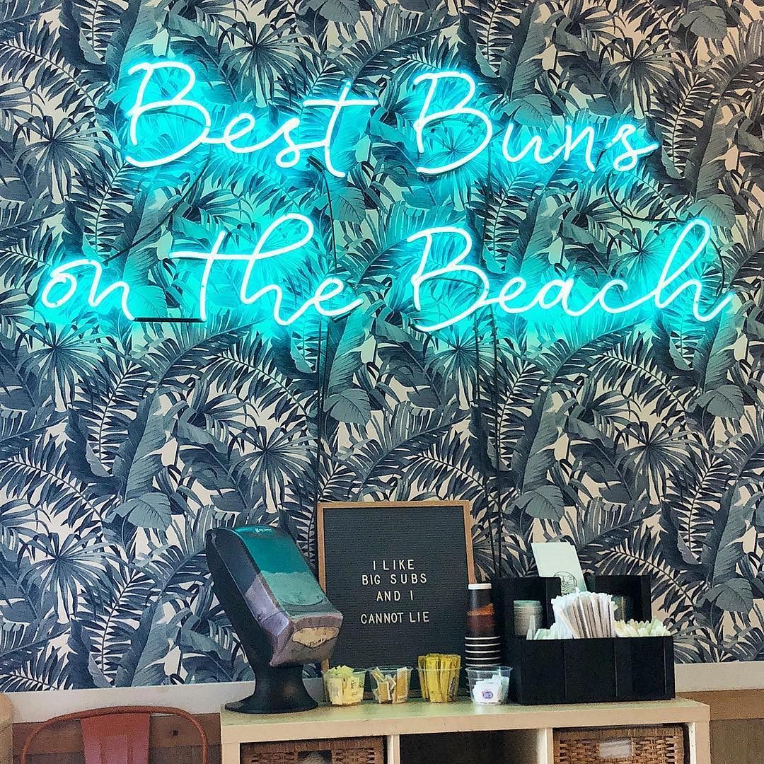 Best Buns On The Beach Neon Sign