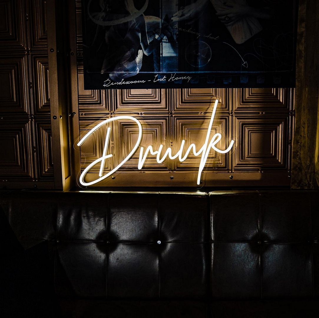 Drank Neon Sign