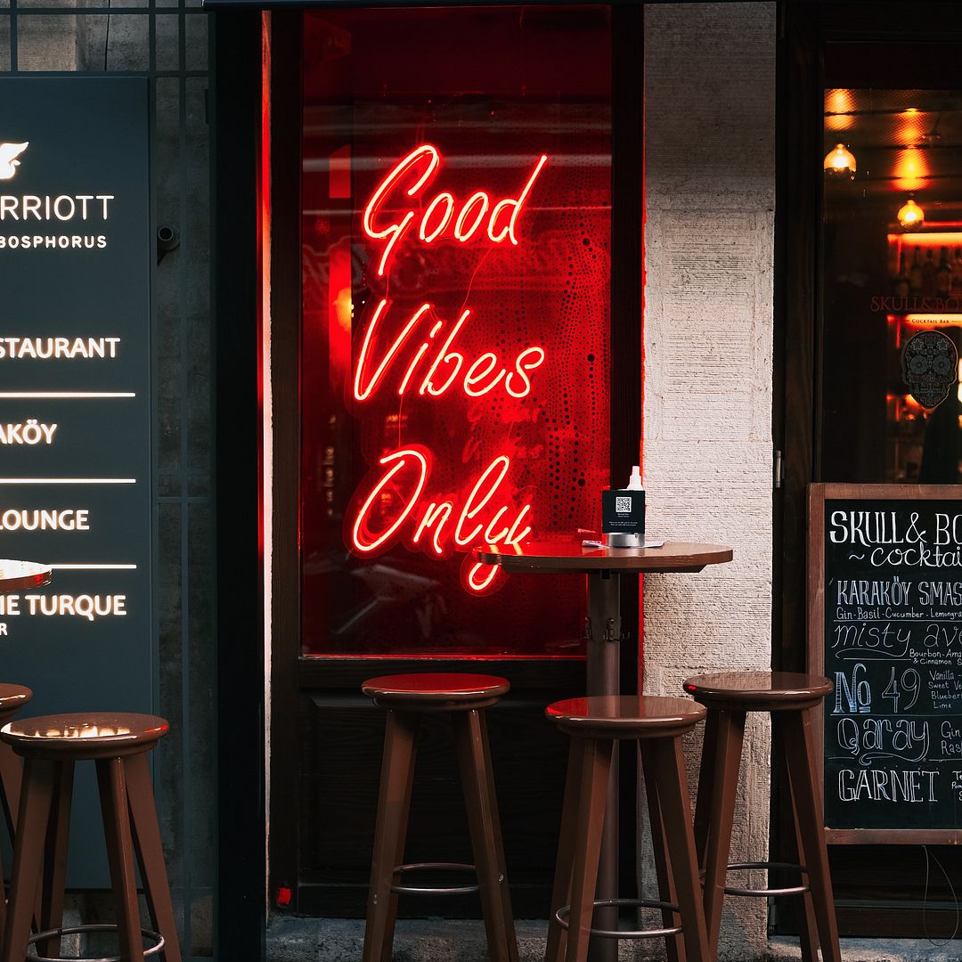 Good Vibes Only Neon Sign